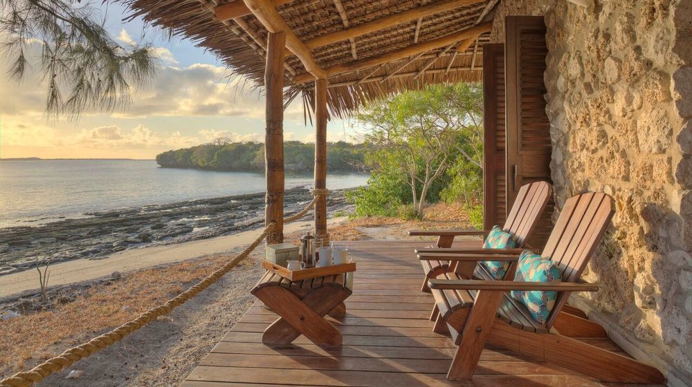 Azura Quilalea Island Hotel Exterior photo